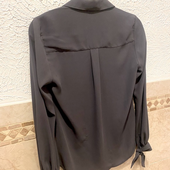 Express Top - Picture 2 of 4